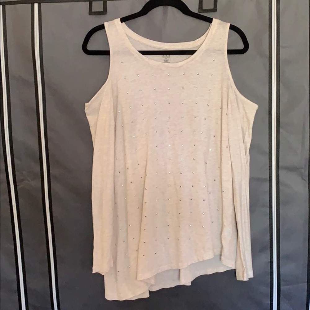 💥3 for $10💥 A.n.a. cold shoulder top